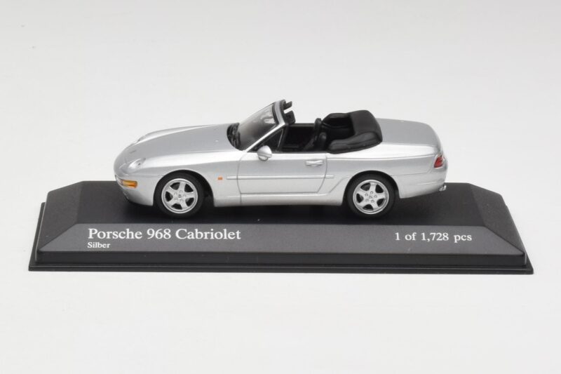 Porsche 968 Silver Minichamps 1:43 Porsche 968 Silver Minichamps 1:43 400062332 Diecast