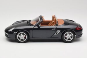 Porsche Boxster S 986 Blue Maisto 1:18 31123 Diecast - image 4 of 8