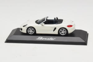 Porsche Boxster 981 White Minichamps 1:43 WAP0202000D-R1 Diecast
