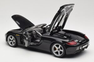 Porsche Carrera GT 980 Black Maisto 1:18 36622 Diecast - image 5 of 8