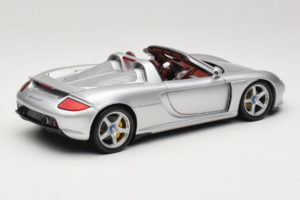 Porsche Carrera GT Silver Metallic Minichamps 1:18 WAP02103014 Diecast - image 3 of 8