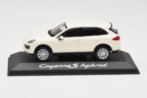 Porsche Cayenne 958 S Hybrid White Minichamps 1:43 WAP0200040B Diecast
