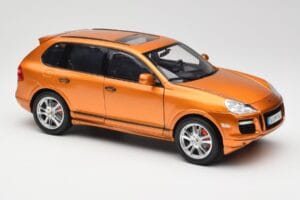Porsche Cayenne GTS Lava Orange Norev 1:18 187535 Diecast - image 6 of 8
