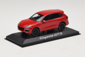 Porsche Cayenne 958 GTS Red Minichamps 1:43 WAP0200070E Diecast - image 2 of 5