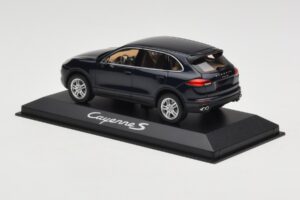 Porsche Cayenne 958 S Blue Metallic Minichamps 1:43 WAP0200060E Diecast - image 3 of 4