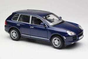 Porsche Cayenne S 9PA Dark Sea Blue Metallic Maisto 1:18 31635 Diecast - image 6 of 8