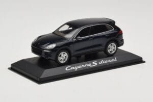Porsche Cayenne 958 S Diesel Blue Metallic Minichamps 1:43 WAP0200080E Diecast - image 2 of 4