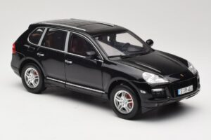 Porsche Cayenne Turbo 957 Black Norev 1:18 WAP02112317 Diecast - image 6 of 8
