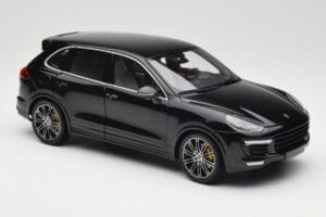 Porsche Cayenne Turbo S 958 Black Metallic Minichamps 1:18 110064000 Diecast - image 6 of 8