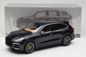 Porsche Cayenne Turbo S 958 Blue Metallic Minichamps 1:18 110064001 Diecast - image 8 of 8