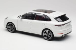 Porsche Cayenne 9YA Turbo White Metallic Minichamps 1:18 155042560 Diecast - image 7 of 8