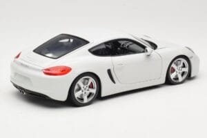 Porsche Cayman 981 White Minichamps 1:18 113062221 Diecast - image 2 of 8