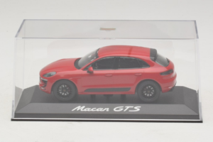 Porsche Macan 95B GTS Red Minichamps 1:43 WAP0206030G Diecast - image 4 of 5