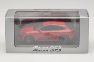 Porsche Macan 95B GTS Red Minichamps 1:43 WAP0206030G Diecast - image 5 of 5