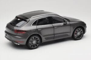 Porsche Macan Turbo 95B Grey Metallic Minichamps 1:18 110062501 Diecast - image 3 of 8