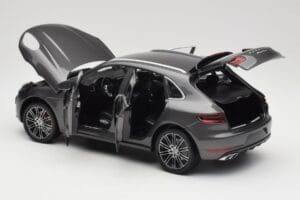 Porsche Macan Turbo 95B Grey Metallic Minichamps 1:18 110062501 Diecast - image 5 of 8