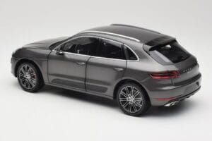 Porsche Macan Turbo 95B Grey Metallic Minichamps 1:18 110062501 Diecast - image 7 of 8
