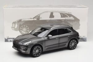 Porsche Macan Turbo 95B Grey Metallic Minichamps 1:18 110062501 Diecast - image 8 of 8