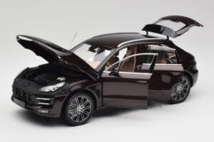 Porsche Macan 95B Turbo Mahogany Metallic Minichamps 1:18 110062500 Diecast - image 2 of 8