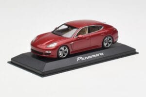 Porsche Panamera 970 Red Minichamps 1:43 WAP02000119 Diecast - image 2 of 4