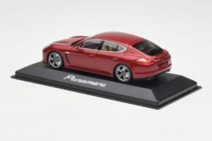 Porsche Panamera 970 Red Minichamps 1:43 WAP02000119 Diecast - image 3 of 4