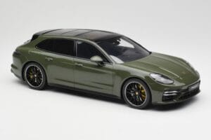 Porsche Panamera Turbo S 971 Sport Turismo Green GT Spirit 1:18 GT447 Resin - image 4 of 6