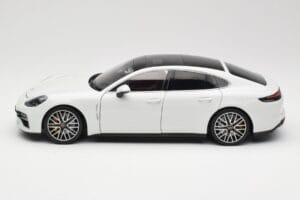 Porsche Panamera 971 Turbo S White Metallic Minichamps 1:18 113061074 Diecast - image 4 of 8