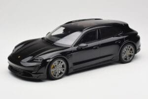Porsche Taycan J1 Turbo S Cross Turismo Black Minichamps 1:18 155069300 Diecast