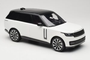 Land Rover Range Rover L460 P530 Autobiography Fuji White GT Spirit 1:18 GT533 Resin - image 4 of 6