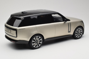 Range Rover L460 P530 Autobiography Sunset Gold GT Spirit 1:12 GT542 Resin - image 2 of 6