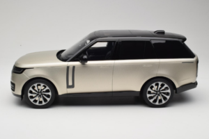 Range Rover L460 P530 Autobiography Sunset Gold GT Spirit 1:12 GT542 Resin - image 3 of 6