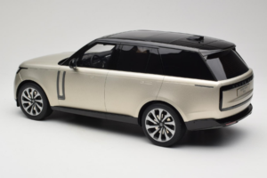 Range Rover L460 P530 Autobiography Sunset Gold GT Spirit 1:12 GT542 Resin - image 5 of 6
