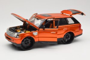 Range Rover Sport L320 Orange Maisto 1:18 31081 Diecast - image 2 of 8