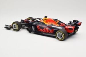 Red Bull Racing RB16 #33 M. Verstappen 3rd Place Styrian GP 2020 Minichamps 1:18 110200233 Diecast - image 5 of 6