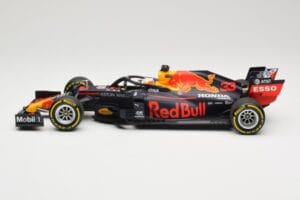 Red Bull Racing RB16 #33 M. Verstappen Winner 70th Anniversary GP 2020 Minichamps 1:18 110200533 Diecast - image 3 of 6