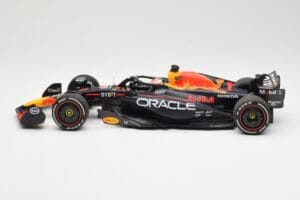 Red Bull Racing RB19 #1 M. Verstappen Winner Spanish GP 2023 Minichamps 1:18 110230801 Diecast - image 3 of 6