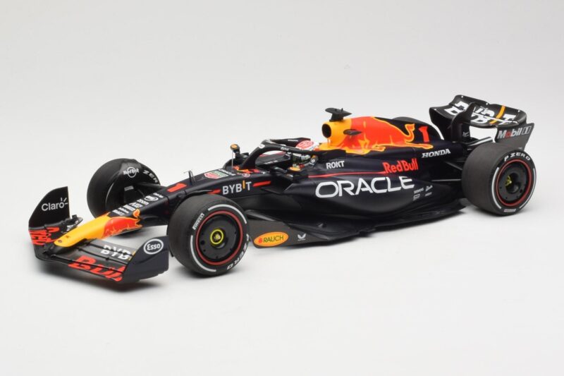 Red Bull Racing RB19 #1 M. Verstappen Winner Spanish GP 2023 Minichamps 1:18 Red Bull Racing RB19 #1 M. Verstappen Winner Spanish GP 2023 Minichamps 1:18 110230801 Diecast