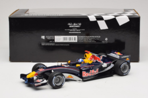 Red Bull RB1 Cosworth #14 D. Coulthard Red Bull Racing Showcar 2005 Minichamps 1:18 100050084 Diecast - image 6 of 7