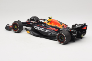 Red Bull RB19 #11 S. Perez Oracle Red Bull Racing Saudi Arabian Grand Prix Winner 2023 Minichamps 1:18 110230111 Resin - image 5 of 6