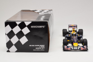 Red Bull RB7 Renault #1 S. Vettel Red Bull Racing Showcar 2011 Minichamps 1:18 110110071-1 Diecast - image 7 of 7
