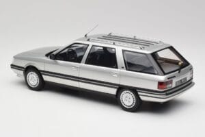 Renault 21 Nevada Silver Metallic Otto 1:18 OT479 Resin - image 5 of 6