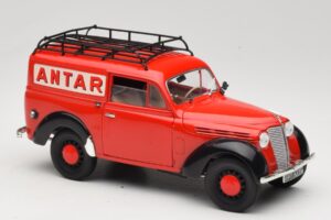 Renault Juvaquatre Utilitaire Red Solido 1:18 8424 Diecast - image 6 of 8