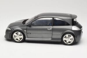 Renault Megane Mk2 RS Vampire Grey Norev 1:18 185101 Diecast - image 4 of 8