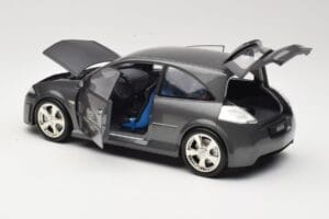 Renault Megane Mk2 RS Vampire Grey Norev 1:18 185101 Diecast - image 5 of 8