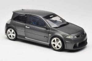 Renault Megane Mk2 RS Vampire Grey Norev 1:18 185101 Diecast - image 6 of 8