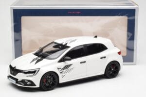 Renault Megane RS Mk4 Ultime Pearl White Norev 1:18 185396 Diecast - image 6 of 6
