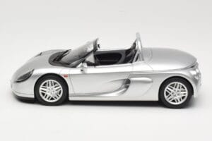 Renault Spider Silver Otto 1:18 OT1142 Resin - image 3 of 6