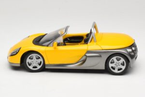 Renault Sport Spider Yellow Anson 1:18 30350-R1 Diecast - image 4 of 8