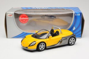 Renault Sport Spider Yellow Anson 1:18 30350-R1 Diecast - image 8 of 8