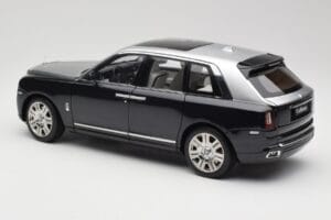 Rolls-Royce Cullinan Black & Silver OEM 1:18 ROLLS001 Diecast - image 7 of 8